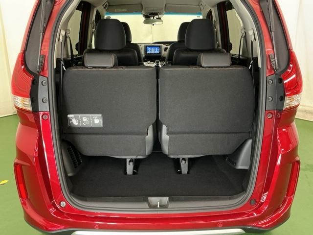 フリードハイブリッド ハイブリッド・クロスターホンダセンシング　ドラレコ　ナビ　Ｒカメラ　ブルートゥース　両側Ｐスライドドア　ＵＳＢ　オートクルーズコントロール　記録簿　ＤＶＤ再生可能　ＬＥＤライト　ＡＢＳ　盗難防止　シ－トヒ－タ－　スマ－トキ－　ＶＳＡ　フルセグ（31枚目）