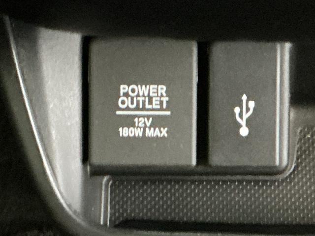 フリードハイブリッド ハイブリッド・クロスターホンダセンシング　ドラレコ　ナビ　Ｒカメラ　ブルートゥース　両側Ｐスライドドア　ＵＳＢ　オートクルーズコントロール　記録簿　ＤＶＤ再生可能　ＬＥＤライト　ＡＢＳ　盗難防止　シ－トヒ－タ－　スマ－トキ－　ＶＳＡ　フルセグ（51枚目）