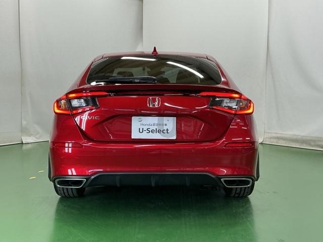 ���ꂪ�t�����₷�������K���X�ɂ̓������C�p�[���t���Ă��܂��B�t�����g�̃��C�p�[���n�m�̎��̓V�t�g���o�[�����o�[�X�ɓ����ƃ������C�p�[�������N���č쓮�A�N�����[�Ȏ��E���ۂĂ܂�