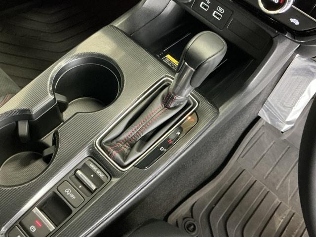 ���i�����犊�炩�ɉ������閳�i�K�ϑ��̂b�u�s�̓X�g�b�v���S�[�̑����X�̒������K�ł�