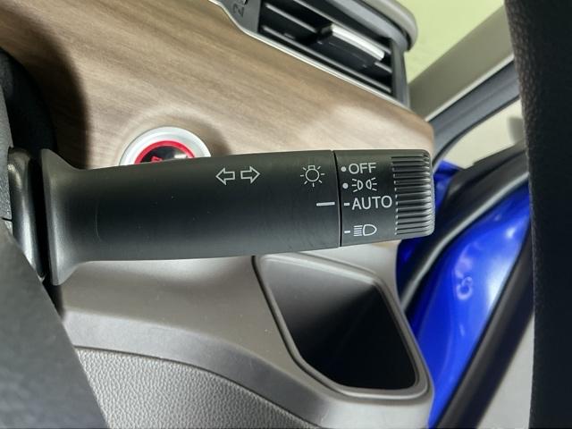 フリード Ｇ　ナビ　Ｒカメラ　フルセグ　ＣＤ　ＥＴＣ　Ａクルーズ　記録簿　３列シート　ＬＥＤヘッドライト　パワーウインドウ　地デジ　イモビ　ＶＳＡ　ＵＳＢ　エアコン　エアバッグ　スマートキー　ＥＣＯＮモード　ＡＢＳ（24枚目）