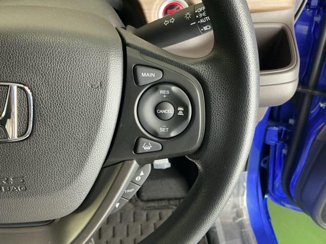 フリード Ｇ　ナビ　Ｒカメラ　フルセグ　ＣＤ　ＥＴＣ　Ａクルーズ　記録簿　３列シート　ＬＥＤヘッドライト　パワーウインドウ　地デジ　イモビ　ＶＳＡ　ＵＳＢ　エアコン　エアバッグ　スマートキー　ＥＣＯＮモード　ＡＢＳ（54枚目）