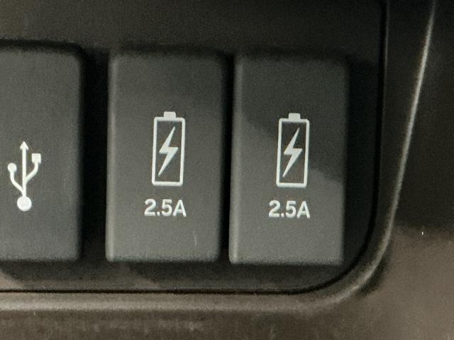 Ｎ－ＢＯＸ Ｌ　ナビ　Ｒカメラ　ブルートゥース　ＣＤ　ＥＴＣ　衝突回避支援ブレーキ　Ｉ－ＳＴＯＰ　クリソナ　ＰＷ　パワステ　Ｓヒーター　スマ－トキ－　Ｂカメ　横滑り防止　整備記録簿　ＬＥＤライト　エアコン付き　ＵＳＢ（19枚目）