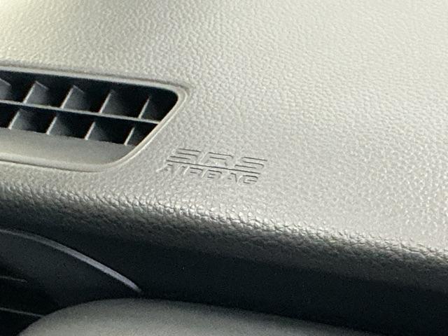 フィット ｅ：ＨＥＶホームブラックスタイル　ナビ　Ｒカメラ　ブルートゥース　フルセグ　オートライト　Ｂカメラ　ＬＥＤライト　クリアランスソナー　サイドＳＲＳ　オートクルーズコントロール　フルオートエアコン　ＶＳＡ　スマ－トキ－　衝突軽減　ＥＴＣ（58枚目）