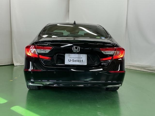 �{�f�B�[��C���e���A�͐��X�^�b�t������䒚�J�ɖ����A�N���[�j���O���Ă��܂�