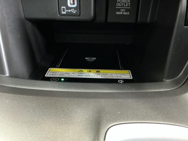 ���C�����X�[�d����Ă܂��I�X�}�[�g�t�H����u�������ŏ[�d�\�B�P�[�u�����Ȃ��ς킵��������܂���B