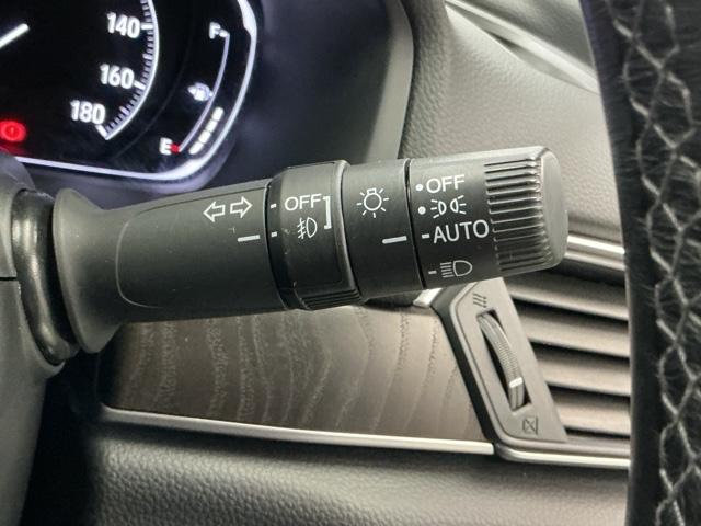 �I�[�g���C�g�R���g���[���̓��C�g�̂��Y�������Y���h�~�B�����Α��s�ɂ�鎖�̂𖢑R�ɖh���܂�