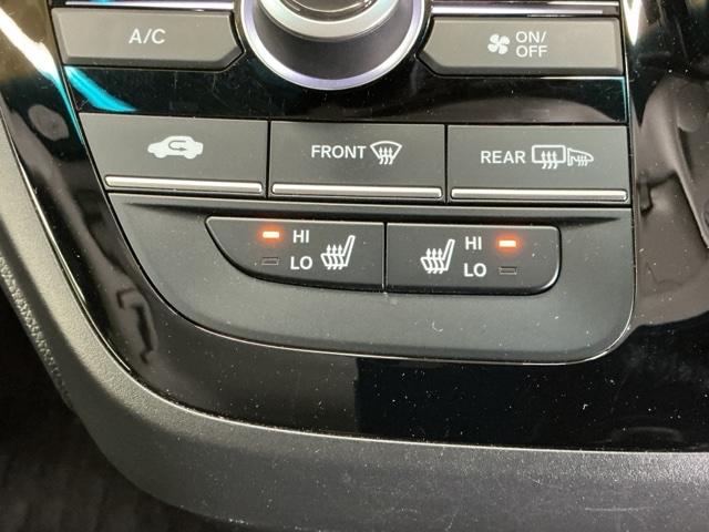 フリードハイブリッド ハイブリッド・Ｇホンダセンシング　ドラレコ　ナビ　Ｒカメラ　ブルートゥース　クルーズＣ　ＤＶＤ視聴　ＵＳＢ接続　ブレーキサポート　ＬＥＤヘットライト　Ｗエアバック　記録簿付き　バックモニタ　アイストップ　地デジフルセグ　キーレス　３列（17枚目）