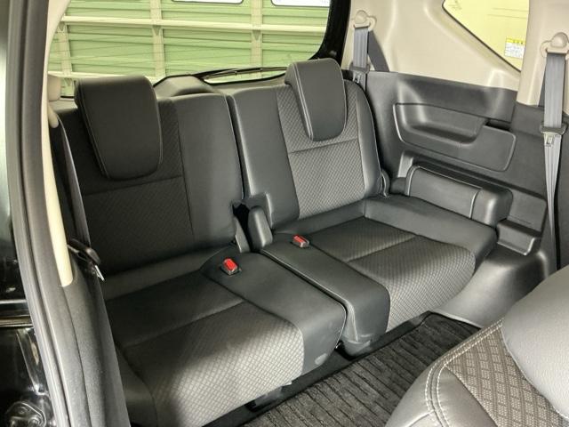 フリードハイブリッド ハイブリッド・Ｇホンダセンシング　ドラレコ　ナビ　Ｒカメラ　ブルートゥース　クルーズＣ　ＤＶＤ視聴　ＵＳＢ接続　ブレーキサポート　ＬＥＤヘットライト　Ｗエアバック　記録簿付き　バックモニタ　アイストップ　地デジフルセグ　キーレス　３列（22枚目）