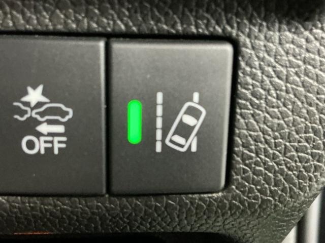 フリードハイブリッド ハイブリッド・Ｇホンダセンシング　ドラレコ　ナビ　Ｒカメラ　ブルートゥース　クルーズＣ　ＤＶＤ視聴　ＵＳＢ接続　ブレーキサポート　ＬＥＤヘットライト　Ｗエアバック　記録簿付き　バックモニタ　アイストップ　地デジフルセグ　キーレス　３列（27枚目）