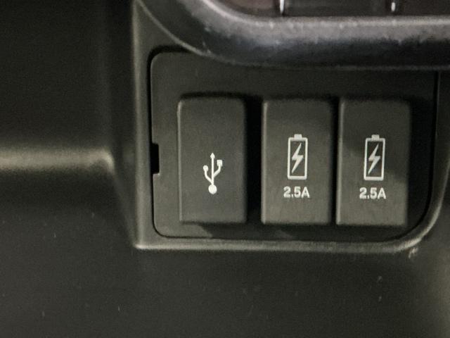 Ｎ－ＢＯＸカスタム Ｌ　ドラレコ　ナビ　Ｒカメラ　ブルートゥース　両席エアバック　Ｂモニタ　ブレーキサポート　セキュリティー　ＬＥＤランプ　キーレスエントリー　記録簿　ＳＲＳ　横滑り防止機能　片側電動両側スライドドア　ＰＷ（20枚目）