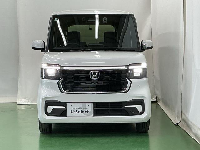 Ｎ－ＢＯＸカスタム ベースグレード　ドラレコ　ナビ　Ｒカメラ　ブルートゥース　Ｐソナー　レーダーブレーキサポート　ＥＴＣ装備　定期点検記録簿　地デジ対応　サイドエアバック　禁煙　Ｓヒータ　スマートキー＆プッシュスタート　横滑り防止（6枚目）