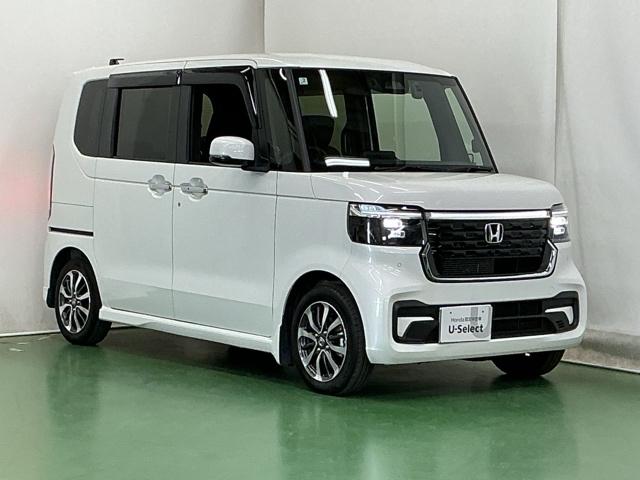 Ｎ－ＢＯＸカスタム ベースグレード　ドラレコ　ナビ　Ｒカメラ　ブルートゥース　Ｐソナー　レーダーブレーキサポート　ＥＴＣ装備　定期点検記録簿　地デジ対応　サイドエアバック　禁煙　Ｓヒータ　スマートキー＆プッシュスタート　横滑り防止（7枚目）