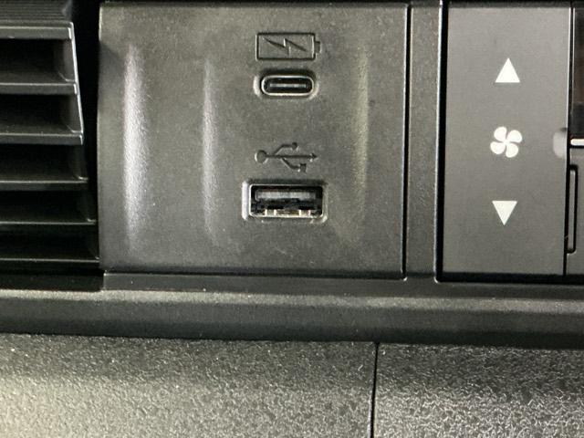 Ｎ－ＢＯＸカスタム ベースグレード　ドラレコ　ナビ　Ｒカメラ　ブルートゥース　Ｐソナー　レーダーブレーキサポート　ＥＴＣ装備　定期点検記録簿　地デジ対応　サイドエアバック　禁煙　Ｓヒータ　スマートキー＆プッシュスタート　横滑り防止（21枚目）