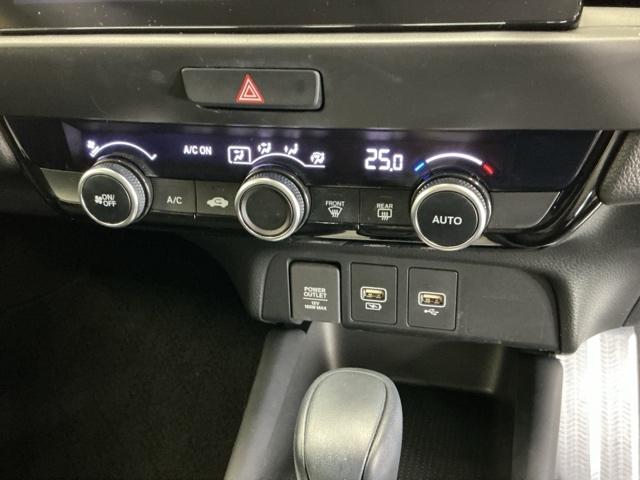 フィット ｅ：ＨＥＶホーム　ドラレコ　ナビ　Ｒカメラ　ブルートゥース　フルセグ地デジＴＶ　助手席エアバック　衝突軽減ブレ－キ　前後障害物センサー　アクティブクルーズコントロール　Ｂモニター　ＥＴＣ付　整備記録簿　ＵＳＢ　Ｄレコ（16枚目）