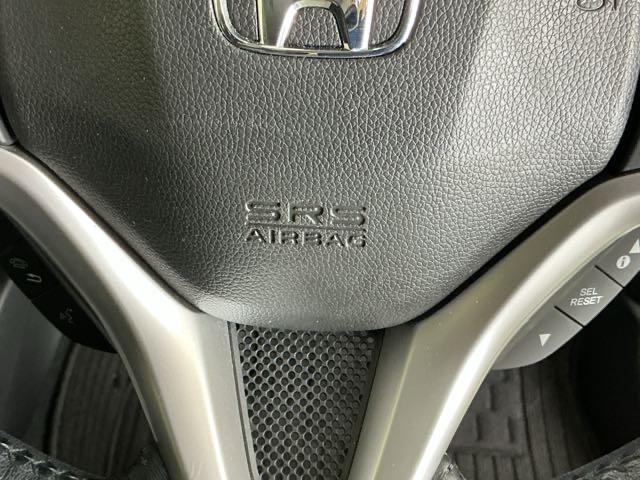 フィットハイブリッド Ｌホンダセンシング　ナビ　Ｒカメラ　ブルートゥース　フルセグ　ヘッドライトＬＥＤ　セキュリティアラーム　運転席エアバッグ　記録簿　横滑り防止機能　サイドエアバッグ　ＤＶＤ再生　キーレス　オートクルーズ　ＥＴＣ車載器（56枚目）