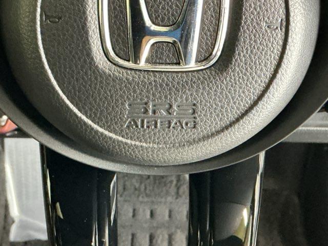 ヴェゼル ｅ：ＨＥＶＰＬａＹ　ドラレコ　ナビ　Ｒカメラ　ブルートゥース　フルセグテレビ　パノラミックルーフ　前後センサー　カーテンエアバック　イモビ　Ａライト　シ－トヒ－タ－　記録簿　衝突軽減装置　ＬＥＤヘッドランプ　ＵＳＢ（59枚目）