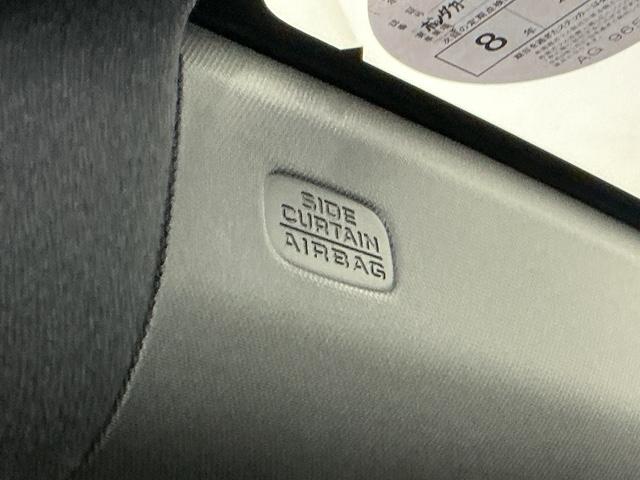 ヴェゼル ｅ：ＨＥＶＰＬａＹ　ドラレコ　ナビ　Ｒカメラ　ブルートゥース　フルセグテレビ　パノラミックルーフ　前後センサー　カーテンエアバック　イモビ　Ａライト　シ－トヒ－タ－　記録簿　衝突軽減装置　ＬＥＤヘッドランプ　ＵＳＢ（64枚目）