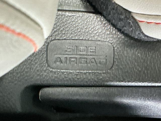 ヴェゼル ｅ：ＨＥＶＰＬａＹ　ドラレコ　ナビ　Ｒカメラ　ブルートゥース　フルセグテレビ　パノラミックルーフ　前後センサー　カーテンエアバック　イモビ　Ａライト　シ－トヒ－タ－　記録簿　衝突軽減装置　ＬＥＤヘッドランプ　ＵＳＢ（65枚目）