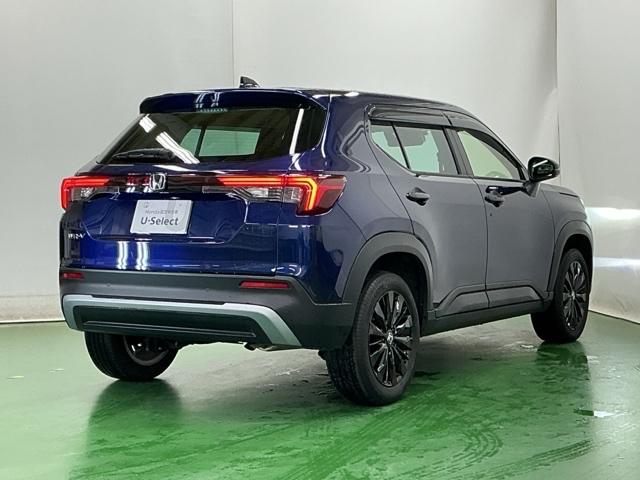 ��^�e�[���Q�[�g�X�|�C���[�����Ńt�H�������X�^�C���b�V���ɂ��Ă��܂��B�������s���ɂ͑��s���萫�\�ɗD��Ă��āA��R��ɂ��傫���v�����܂�