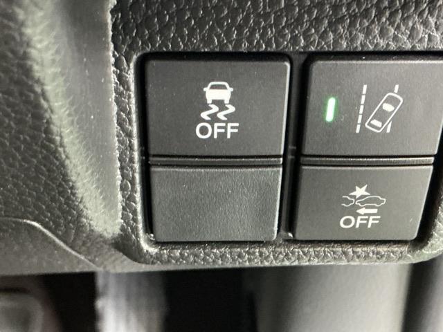 N-BOXカスタム G・EXターボホンダセンシング ナビ Rカメラ ブルートゥース フルセグ 左右電動スライドドア スマートキーシステム Aライト サイドエアバック フルオートエアコン クルーズコントロール イモビライザー LEDヘットライト USB(24枚目)