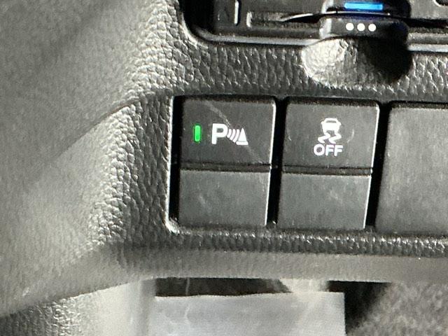 Ｎ－ＢＯＸカスタム Ｌターボスタイル＋ブラック　ドラレコ　ナビ　Ｒカメラ　ブルートゥース　Ｗ電動ドア　パワステ　ベンチシート　オートクルーズ　エアバッグ　横滑防止装置　ＡＢＳ　Ａライト　ＵＳＢポート　サイドエアバッグ　バックモニター　Ｗエアバッグ（23枚目）