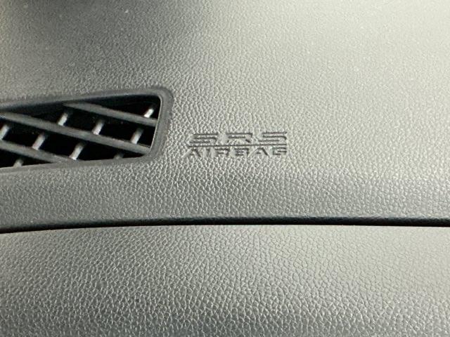 フィット １３Ｇ・Ｆコンフォートエディション　ドラレコ　ナビ　Ｒカメラ　ブルートゥース　オートクルーズ　バックモニター　オートエアコン　ＵＳＢ　スマ－トキ－　ＬＥＤヘッドランプ　前席シートヒーター　ＥＴＣ車載器　ＶＳＡ　記録簿　パワーウインドウ（49枚目）