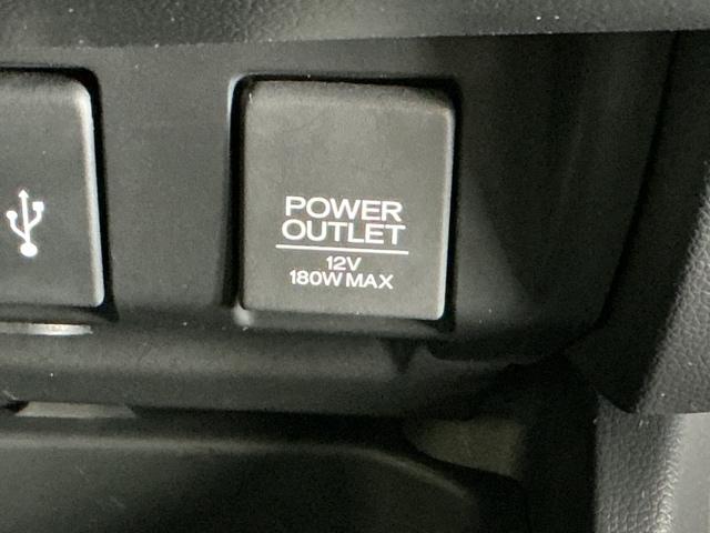 フィット １３Ｇ・Ｆコンフォートエディション　ドラレコ　ナビ　Ｒカメラ　ブルートゥース　オートクルーズ　バックモニター　オートエアコン　ＵＳＢ　スマ－トキ－　ＬＥＤヘッドランプ　前席シートヒーター　ＥＴＣ車載器　ＶＳＡ　記録簿　パワーウインドウ（50枚目）