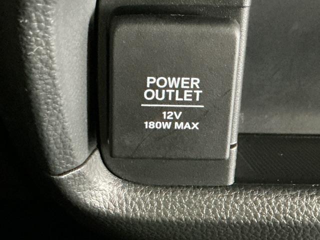 ＷＲ－Ｖ Ｚ＋ブラックスタイル　ドラレコ　ナビ　Ｒカメラ　ブルートゥース　キーフリー　サイドエアバック　フルセグテレビ　横滑り防止機能　バックカメラ　禁煙車　ＵＳＢ　ＬＥＤヘッドライト　オートクルーズコントロール　盗難防止システム（47枚目）