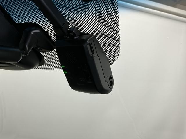 フリード G ドラレコ ナビ Rカメラ ブルートゥース 両電動スライドドア イモビライザー クルーズC シートヒータ Dレコ DVD キーフリー USB ECONモード AC エアバッグ 横滑り防止 フルセグ(13枚目)