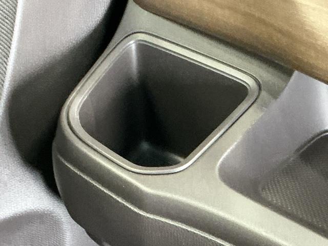 フリード G ドラレコ ナビ Rカメラ ブルートゥース 両電動スライドドア イモビライザー クルーズC シートヒータ Dレコ DVD キーフリー USB ECONモード AC エアバッグ 横滑り防止 フルセグ(50枚目)