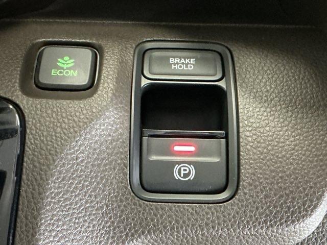 Ｎ－ＷＧＮ Ｌホンダセンシング　ドラレコ　ナビ　Ｒカメラ　ブルートゥース　キーレスエントリ　Ｉストップ　サイドエアバック　リアカメラ　地デジフルセグ　運転席シートヒーター　ＵＳＢ入力　ＬＥＤヘッドライト　ＥＴＣ車載器　オートライト（18枚目）