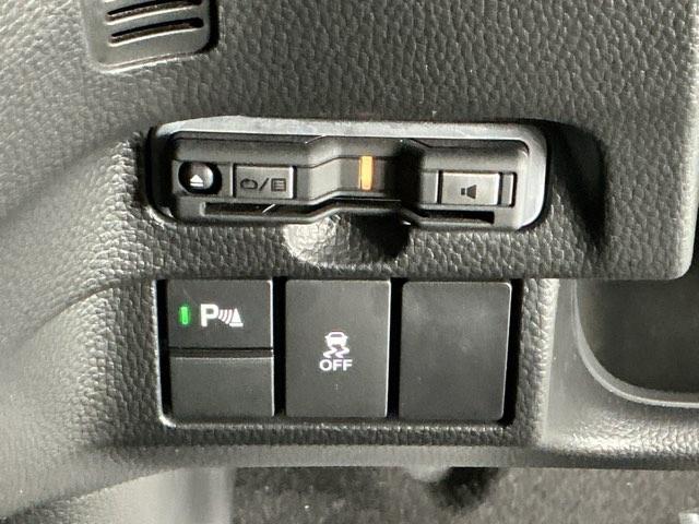 Ｎ－ＢＯＸカスタム Ｌターボ　ドラレコ　ナビ　Ｒカメラ　ブルートゥース　両側電動Ｄ　セキュリティアラーム　誤発信抑制　フルオートエアコン　Ｓヒーター　ＬＥＤランプ　地デジフルセグ　Ｂカメ　アクティブクルーズコントロール　Ｉストップ（15枚目）