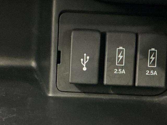 Ｎ－ＢＯＸカスタム Ｇ・Ｌターボホンダセンシング　ドラレコ　ナビ　Ｒカメラ　ブルートゥース　ベンチ　横滑り防止システム　整備点検記録簿　地デジフルセグ　Ｗエアバック　サイドエアバック　ターボ車　ＵＳＢ　セキュリティアラーム　ＥＴＣ付　ＤＶＤ　ＡＡＣ（19枚目）