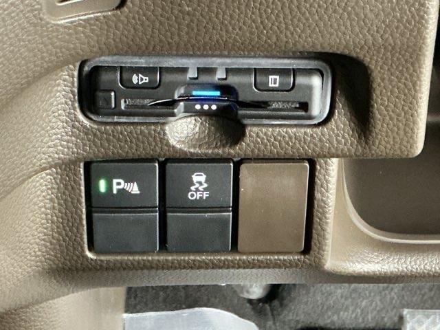 Ｎ－ＢＯＸ Ｌ　ドラレコ　ナビ　Ｒカメラ　ブルートゥース　バックビューモニター　キ－フリ－　Ａクルコン　ＥＴＣ付き　パーキングセンサー　盗難防止　前席シートヒーター　ＬＥＤ　横滑り防止装置　両席エアバック　ＵＳＢ（14枚目）