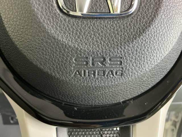 Ｎ－ＯＮＥ オリジナル　ナビ　Ｒカメラ　ブルートゥース　フルセグＴＶ　両席エアバック　電動格納ドアミラー　アダプティブクルコン　サイドカーテンエアバック　車線逸脱警報装置　盗難防止　オートマチックハイビーム　ＬＥＤヘッド（47枚目）