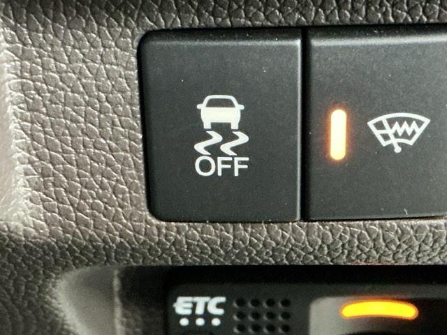 フリード Ｇ・ホンダセンシング　ナビ　Ｒカメラ　ブルートゥース　フルセグ　点検記録簿　ＡＵＸ接続　追従走行　電動ミラー　ダブルエアバック　ＬＫＡ　スマキー　ドラレコ付　セキュリティ　横滑防止装置　カラーバックモニター　ＬＥＤランプ（28枚目）