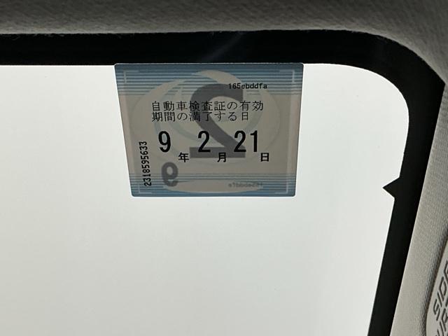 ヴェゼル ｅ：ＨＥＶＺ　ディスプレイオーディオ　Ｒカメラ　ＬＥＤヘッドライト　アダプティブＣＣ　スマートキー＆プッシュスタート　サイドＳＲＳ　オートテールゲート　イモビ　Ｂカメ　キーレスエントリー　Ｃソナー　ＵＳＢポート（36枚目）