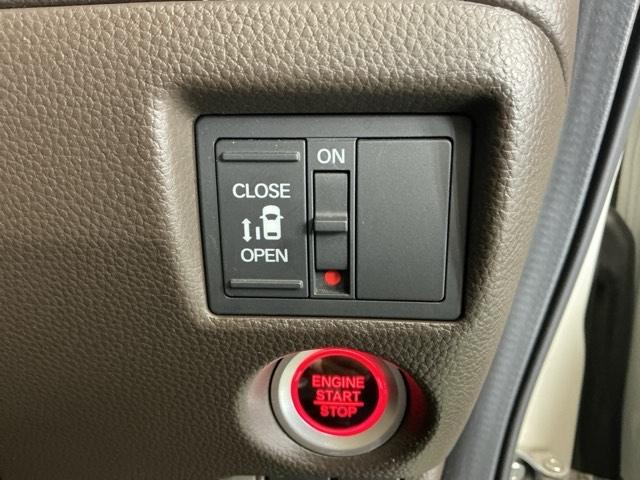 Ｎ－ＢＯＸ Ｌ　ナビ　Ｒカメラ　ブルートゥース　フルセグ　バックビューモニター　レーダクルーズ　キ－フリ－　ＥＴＣ付き　地デジチューナー　ＬＫＡＳ　パーキングセンサー　電動ミラー　盗難防止　前席シートヒーター　ＬＥＤ（26枚目）