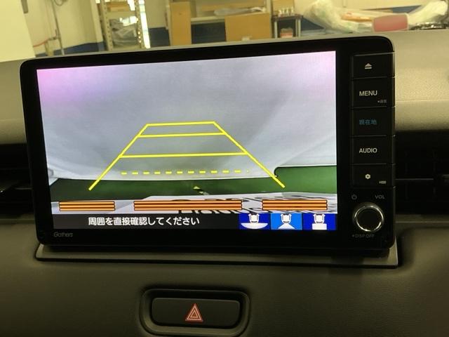 ヴェゼル ｅ：ＨＥＶＺ　ドラレコ　ナビ　Ｒカメラ　ＣＤ　ＥＴＣ　アダプティブＣＣ　スマートキー＆プッシュスタート　サイドＳＲＳ　オートテールゲート　イモビ　地デジ　Ｂカメ　キーレスエントリー　Ｃソナー　ＵＳＢポート　ＰＳ（12枚目）