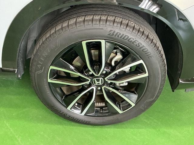 ヴェゼル ｅ：ＨＥＶＺ　ドラレコ　ナビ　Ｒカメラ　ＣＤ　ＥＴＣ　アダプティブＣＣ　スマートキー＆プッシュスタート　サイドＳＲＳ　オートテールゲート　イモビ　地デジ　Ｂカメ　キーレスエントリー　Ｃソナー　ＵＳＢポート　ＰＳ（35枚目）