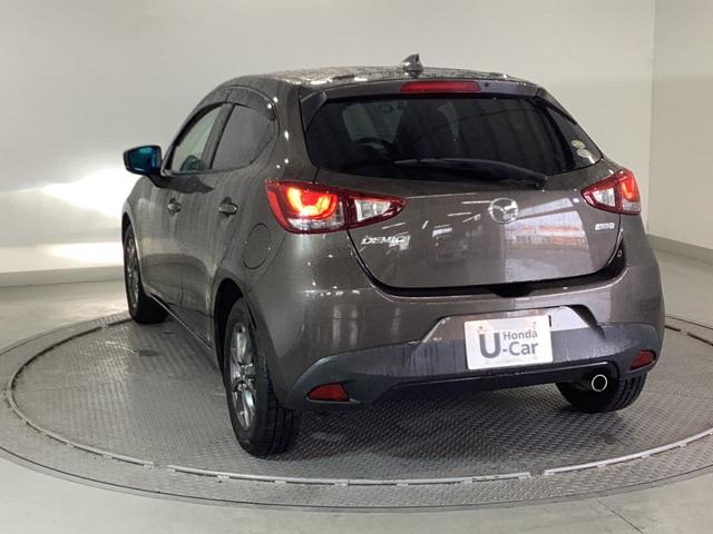 ��ގ��ɂ��o�b�N�̊m�F�����₷���݌v�ɂȂ��Ă��܂��B