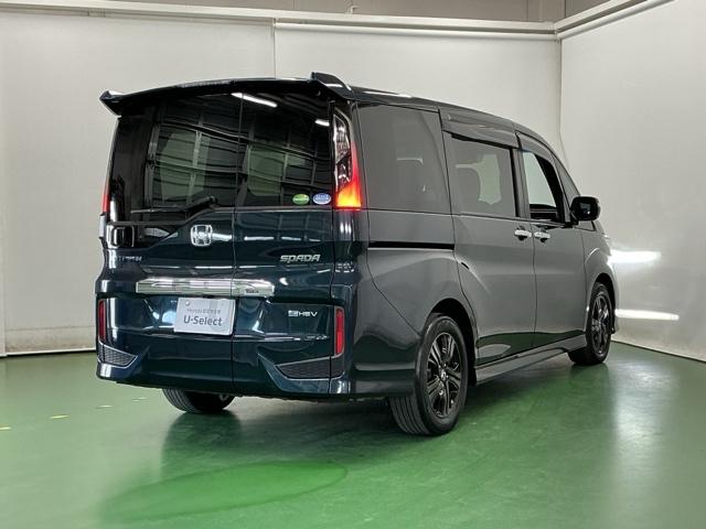 ��^�e�[���Q�[�g�X�|�C���[�����Ńt�H�������X�^�C���b�V���ɂ��Ă��܂��B�������s���ɂ͑��s���萫�\�ɗD��Ă��āA��R��ɂ��傫���v�����܂�