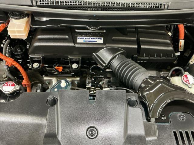 �G���W�����[�������ꂢ�ɃN���[�j���O���Ă��܂��A���ꂢ�ȃG���W�������炱�����J�ȃ����e�i���X���s���͂��܂�