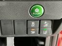 運転席から操作しやすい各種スイッチ