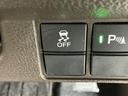 Ｌホンダセンシング　ナビ　Ｒカメラ　ブルートゥース　フルセグ　ＥＴＣ装備　Ｂモニタ　誤発進抑制　シートヒータ　オートライト　横滑り防止機能　ＵＳＢポート　パーキングセンサー　セキュリティアラーム　キーフリー　スマートキー（27枚目）