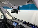 ハイブリッド・Ｇブラックスタイル　ナビ　Ｒカメラ　ブルートゥース　フルセグ　Ｗ電動ドア　衝突軽減ブレーキ　オートクルーズコントロール　シートヒータ　盗難防止装置　キーフリー　３列シート　ウォークスルー　ＬＥＤヘッドランプ　ＤＶＤ再生可（29枚目）