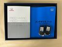 ハイブリッド・クロスターホンダセンシング　ナビ　Ｒカメラ　ブルートゥース　フルセグ　両側Ｐスライドドア　ＵＳＢ　オートクルーズコントロール　記録簿　ＤＶＤ再生可能　ＬＥＤライト　ＡＢＳ　盗難防止　シ－トヒ－タ－　スマ－トキ－　ＶＳＡ　ＥＴＣ（31枚目）
