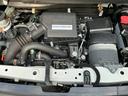 エンジンルームもきれいにクリーニングしています、きれいなエンジンだからこそ丁寧なメンテナンスが行き届きます