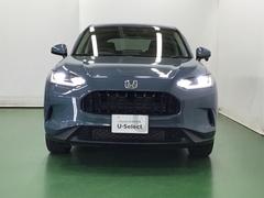 ＬＥＤヘッドライトを装備しています。ＬＥＤヘッドライトはとても明るく、雨の日や夜間走行も安全・安心です。オートライトコントロール付きで周囲の明るさに応じて自動で点灯・消灯します 6